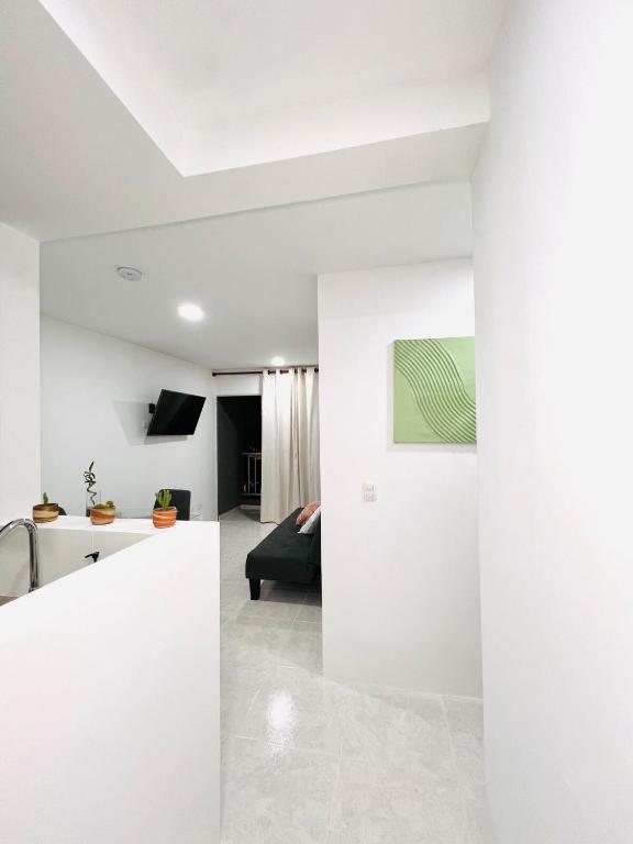 Cozy Beachside 3BR Apartment near the Walled City - 3