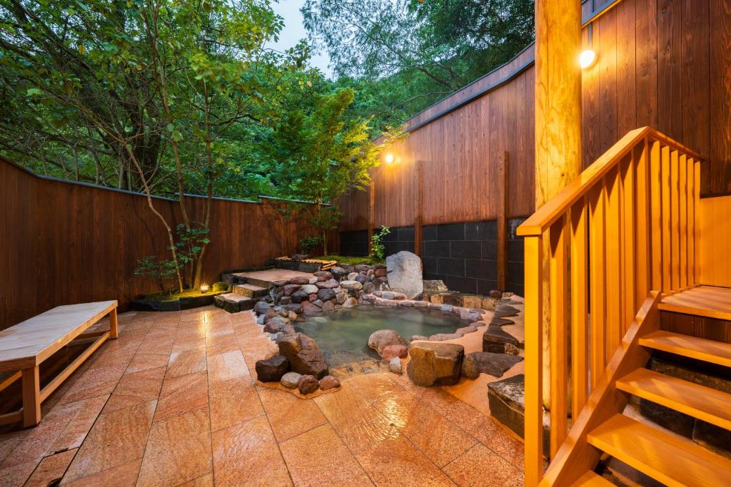 벳푸 온센 벳푸 쇼와엔 (Beppu Onsen Beppu Showaen)