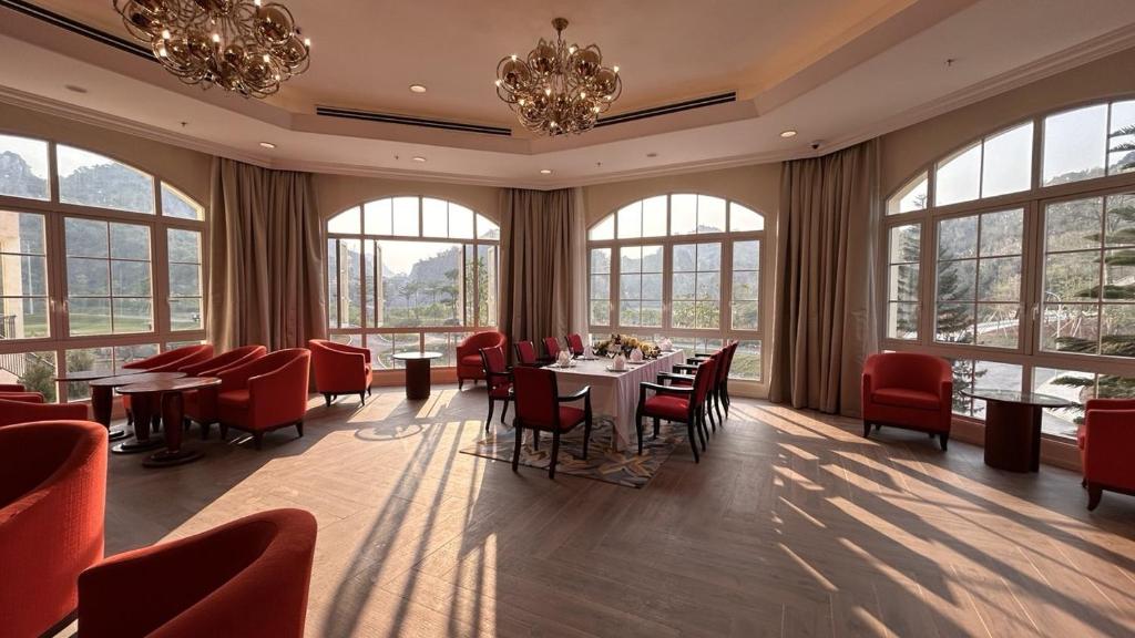 Legend Valley Hotel Ha Nam