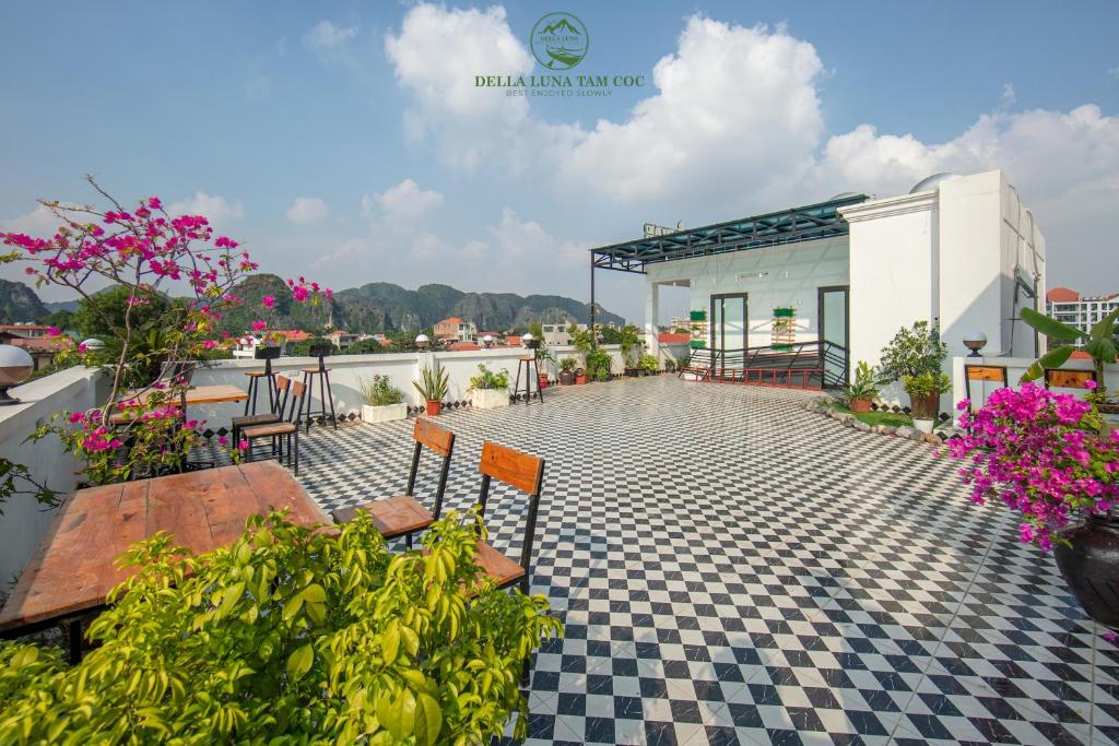 Della Luna Hotel Ninh Binh 周辺案内