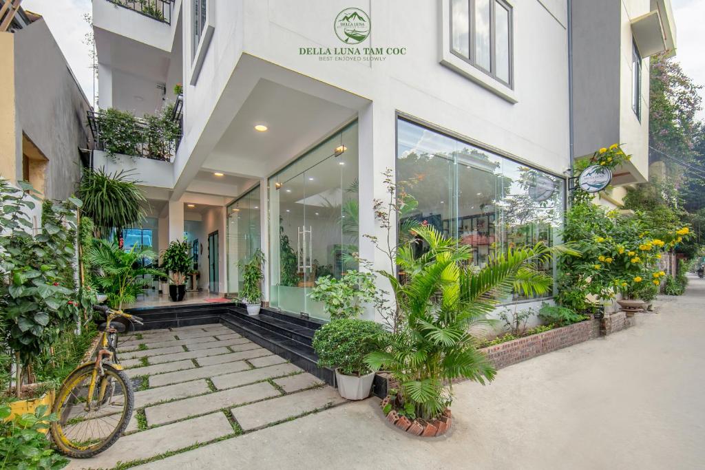 Della Luna Hotel Ninh Binh フロント・ロビー