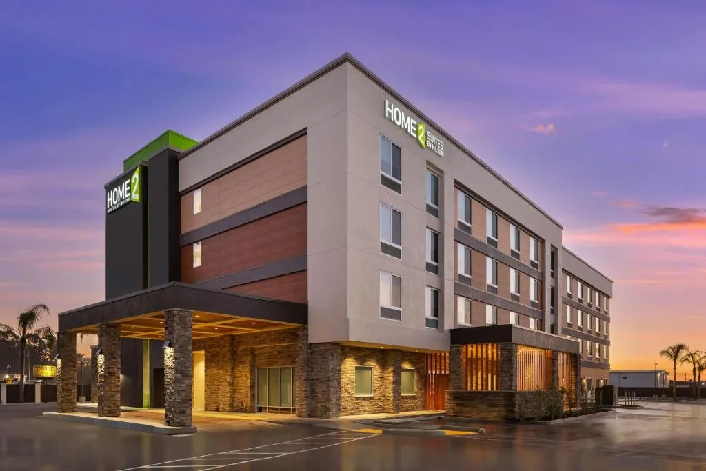 Home2 Suites By Hilton Eureka, hotel in Eureka
