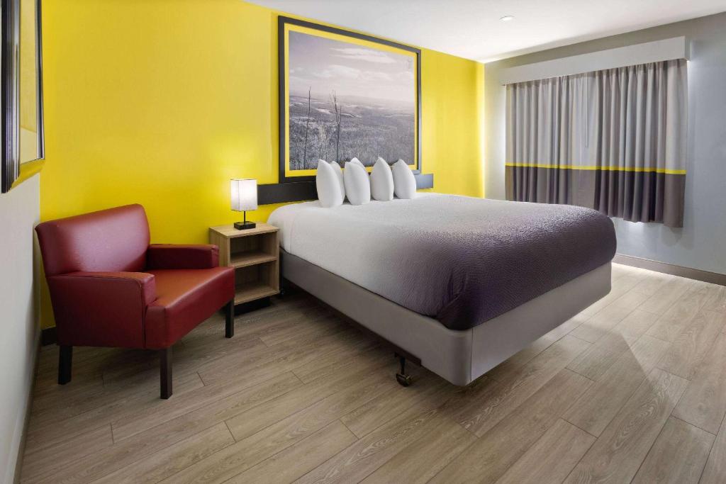 Super 8 by Wyndham Hazleton, Hazleton