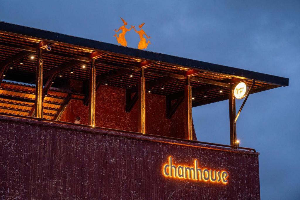 Chamhouse - Long Thủy - Phú Yên, Long Thủy