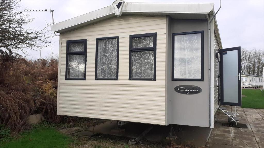 Cosy Caravan At Sandy Bay, In The Heart Of Northumberland Ref 29015Wv, Ashington