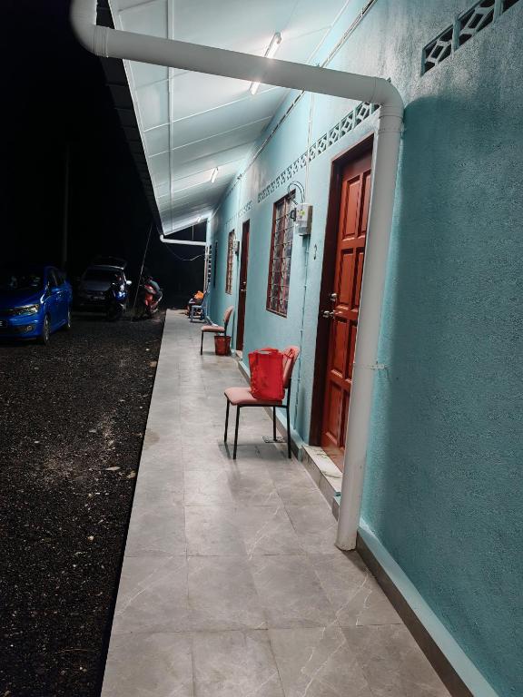 5. HOMESTAY..