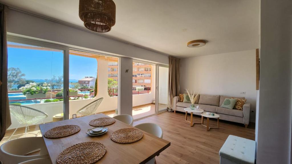 RNET - 600 Tramuntana 01-22, Roses