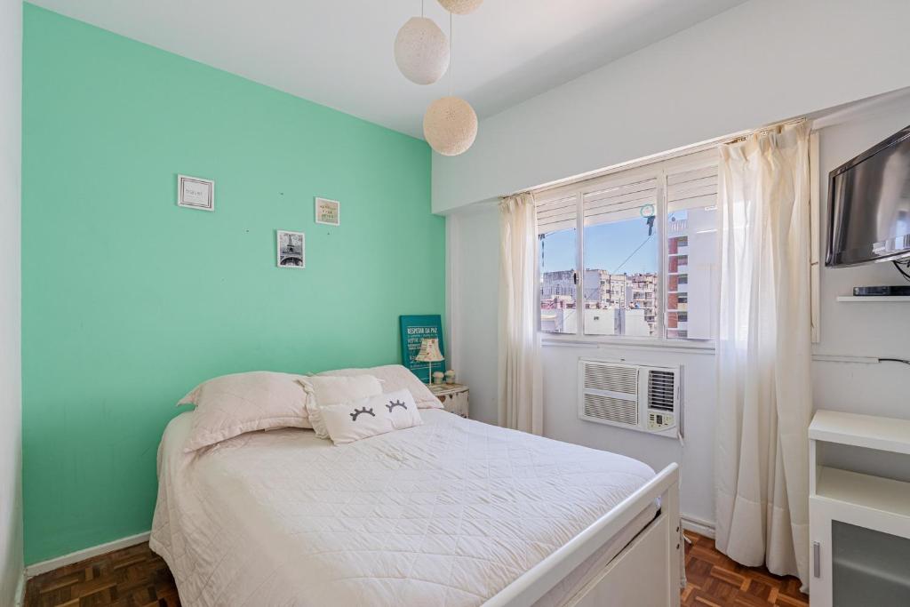 Cómodo y luminoso departamento en la mejor zona de Recoleta sobre la calle Arenales 11C - 1