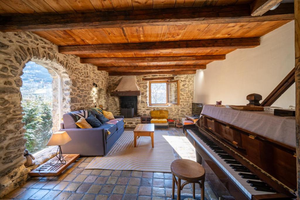 Maison atypique de montagne - 1