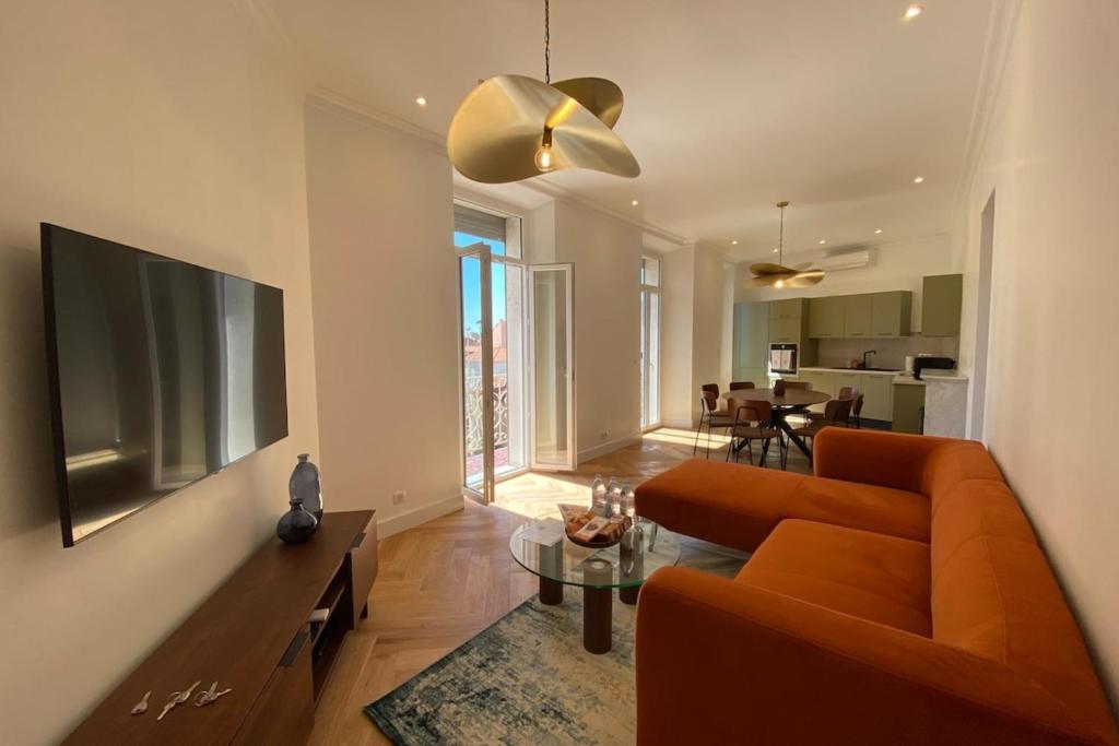 New apartment in Forville with balcony, Cannes