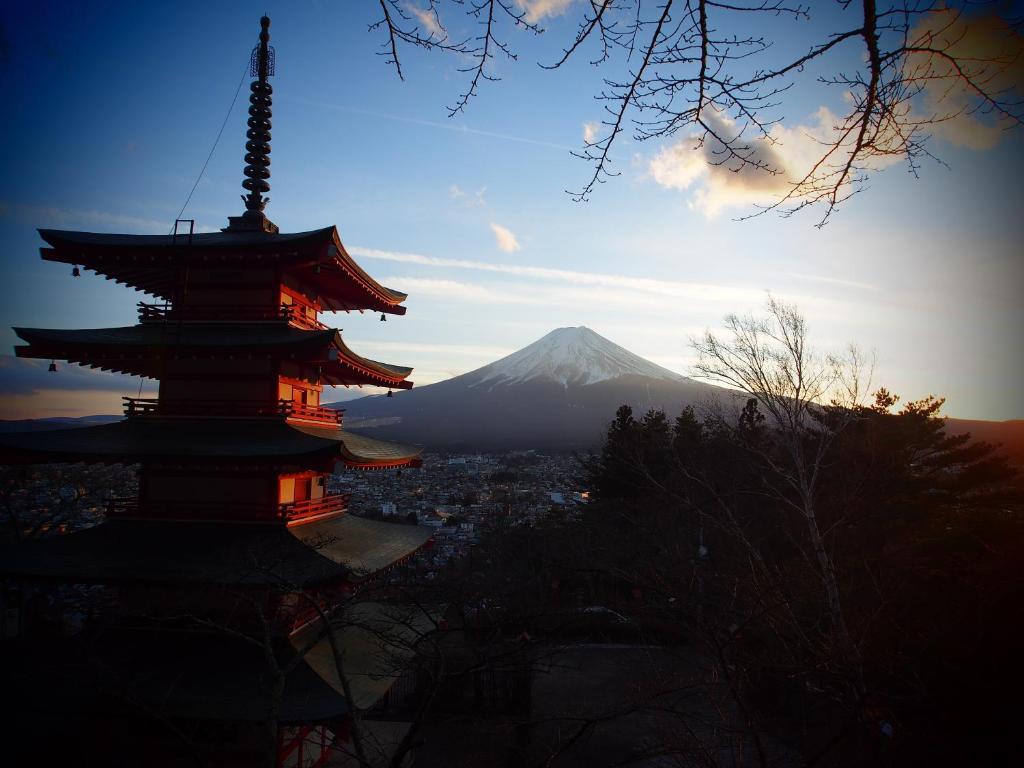 Közeli látványosságok