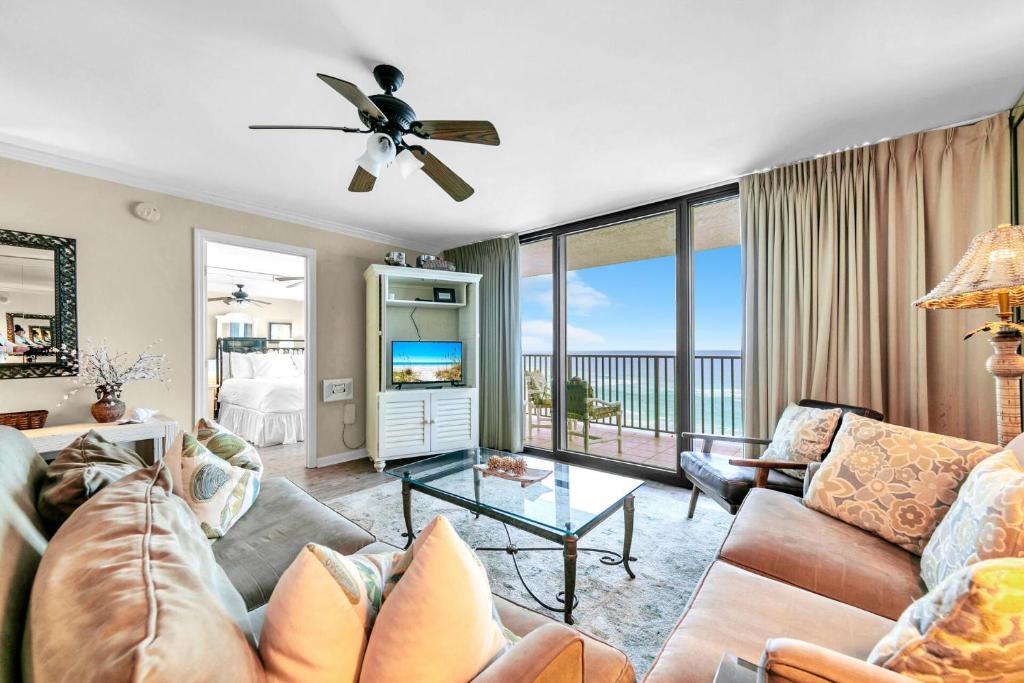 One Seagrove Place 702 Gulf-front unit sleeps 6, Santa Rosa Beach