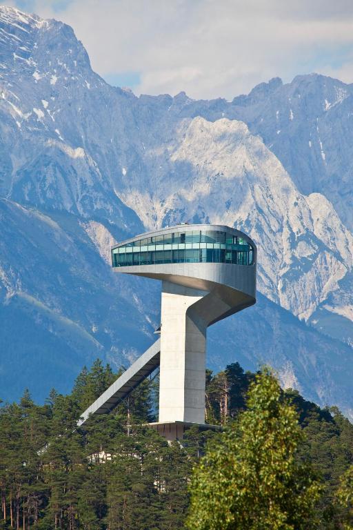 บริการและสิ่งอำนวยความสะดวก