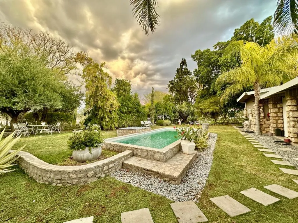 Tarentaal Guest Farm, hotel in Outjo