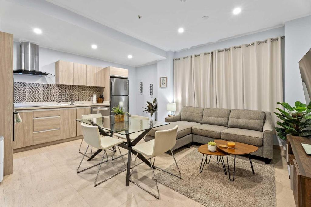 Eagle Beach - Cozy Executive 1BR condo - LV102, Palm-Eagle Beach