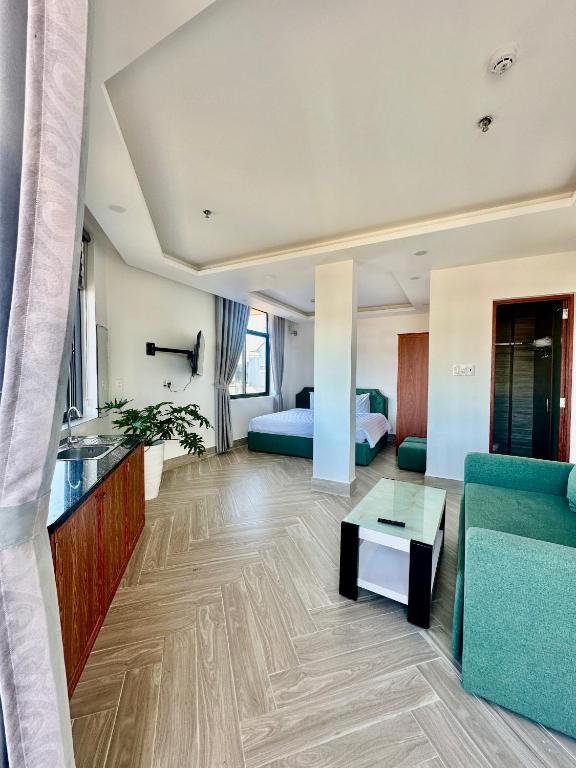 Khách sạn Ánh Sáng – Light House