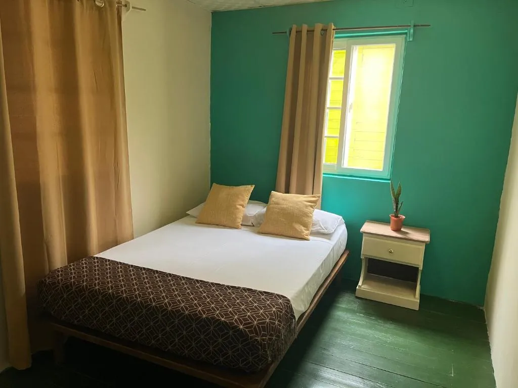 Hostal Cay, hotel in Bastimentos