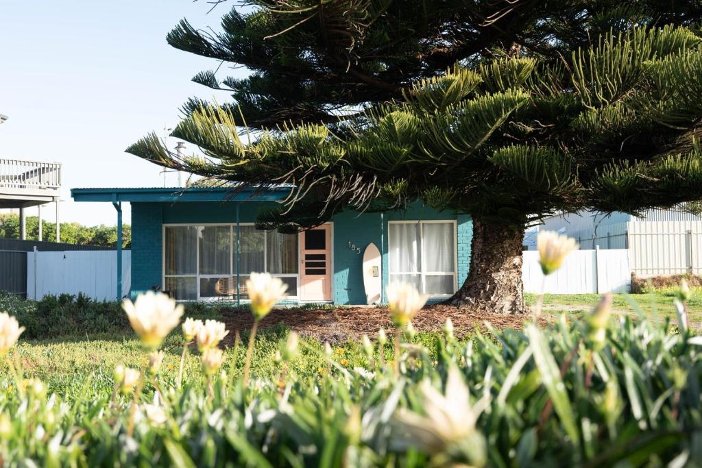 The Middleton Shack -185 Newell, Middleton