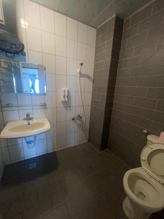 Well-appointed bathrooms