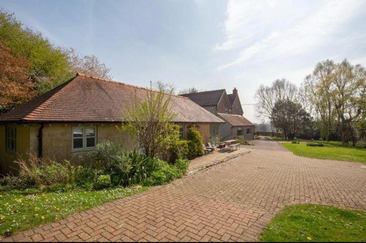 Yew Tree Farm Lodge, Mells