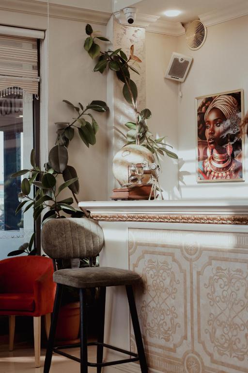 フロント・ロビー