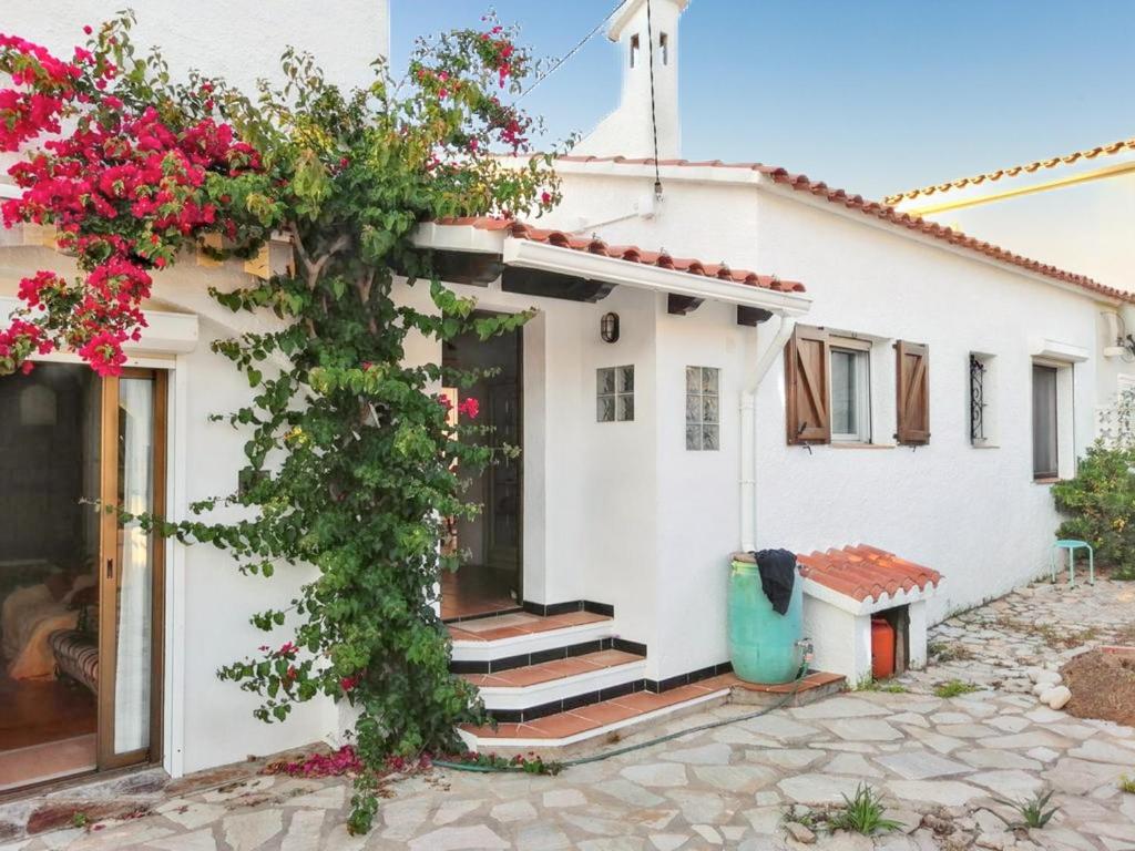 Charming Villa in L'Escala, Private Pool and Sea View - 3