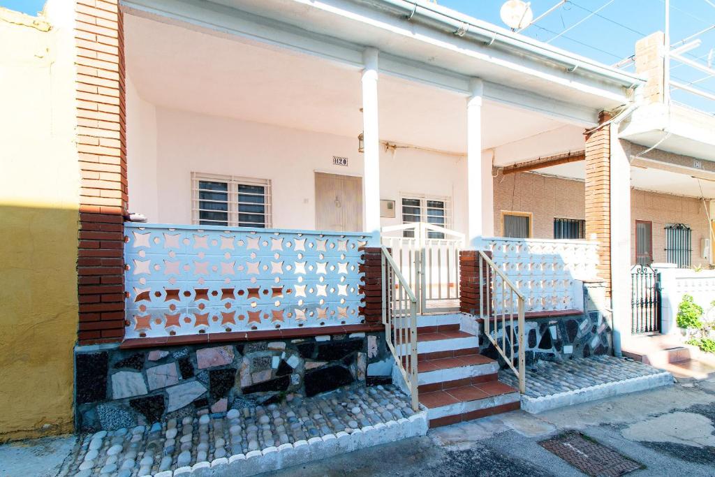 Global Properties, Adosado en la playa de Almardá, Sagunto, Sagunto