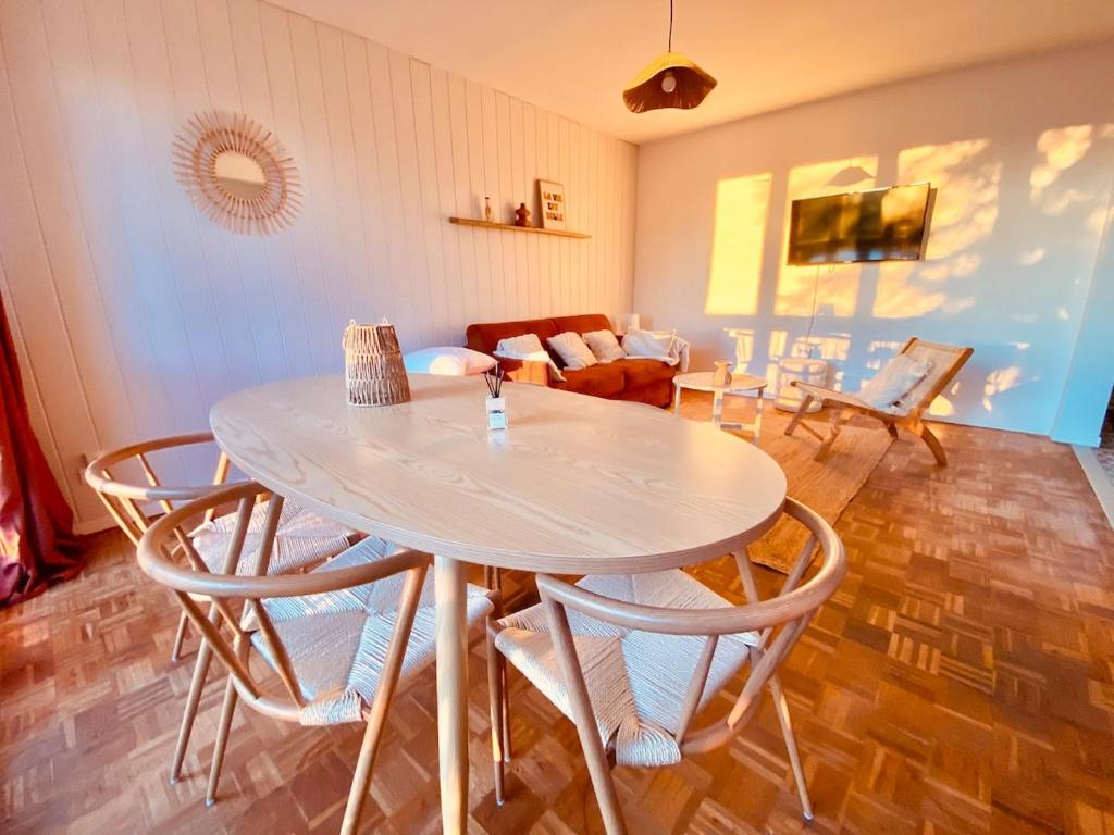 6-people top floor appart, calm, metro, Toulouse