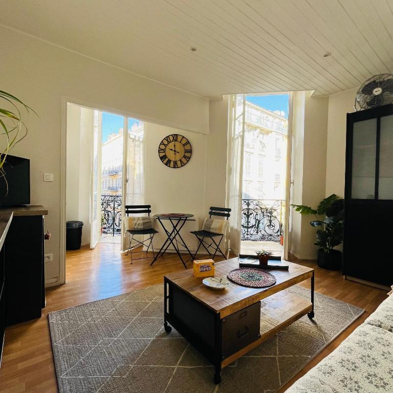 Charmant studio en plein coeur de Nice, Nice