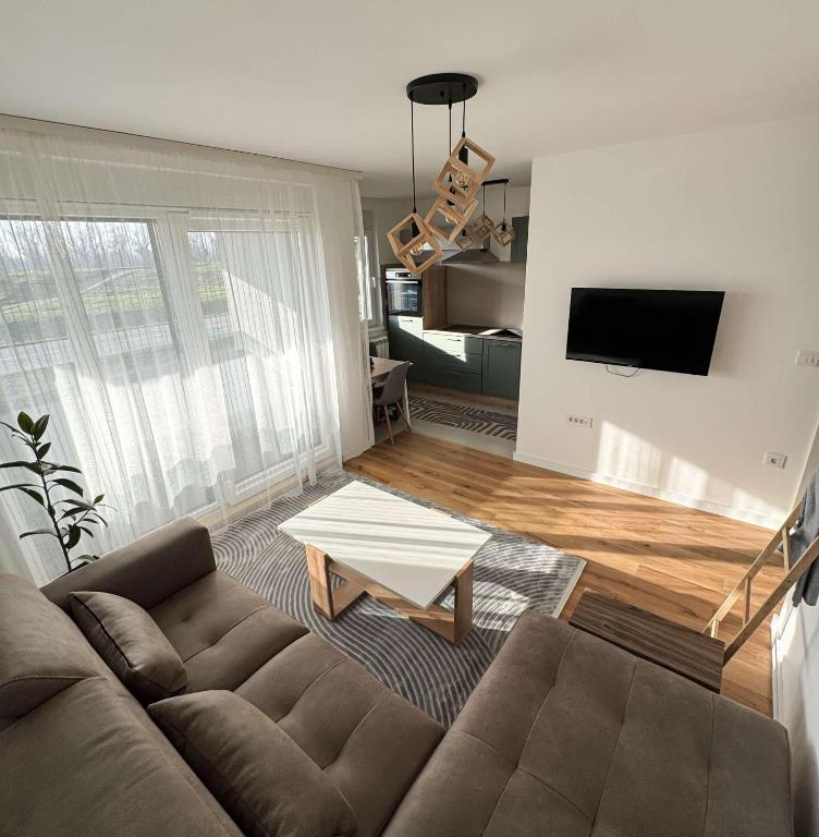 Riverside, Sremska Mitrovica