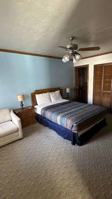 Copper Chase 211, Brian Head