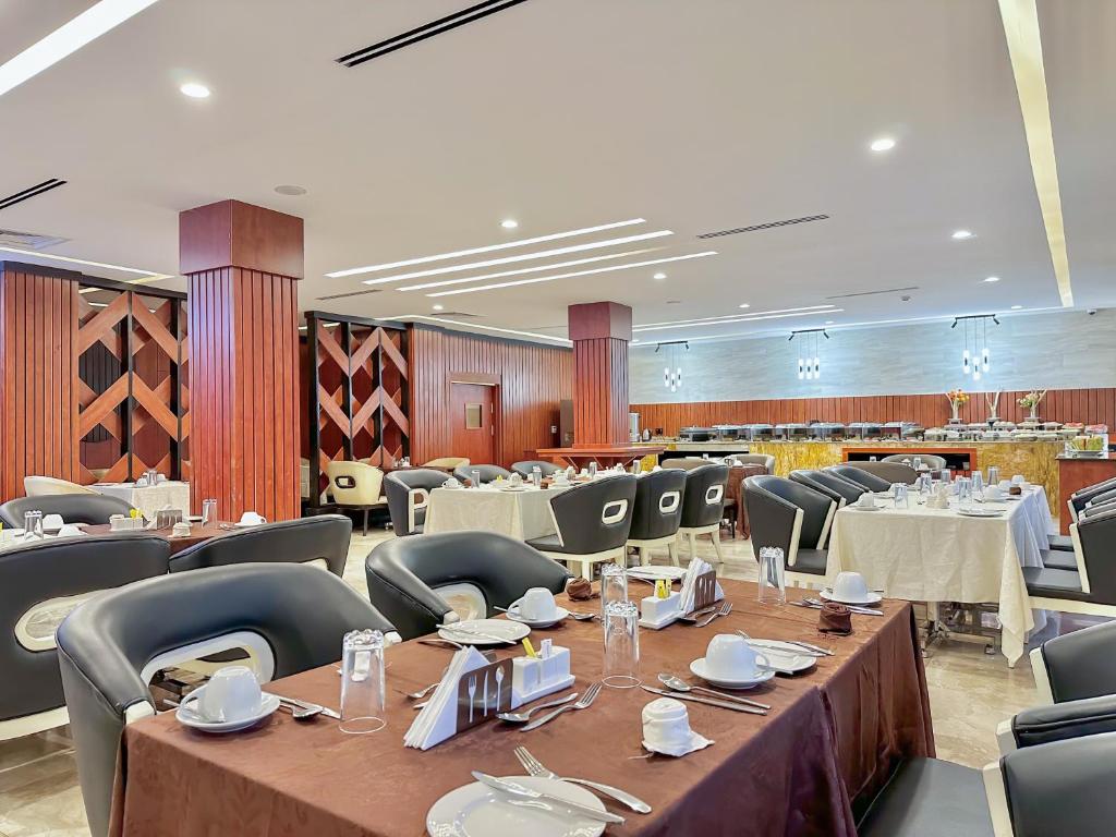 Boulevard Owerri Hotel レストラン