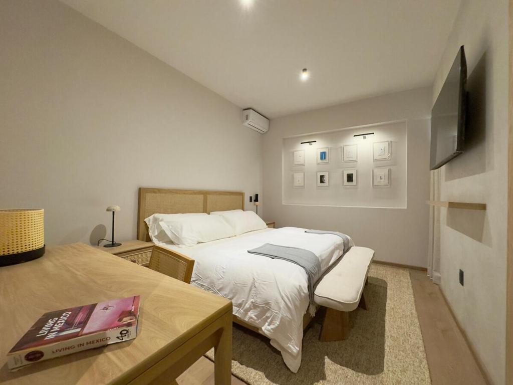 NEW Beautiful loft - KS bed- Air Conditioner - 5