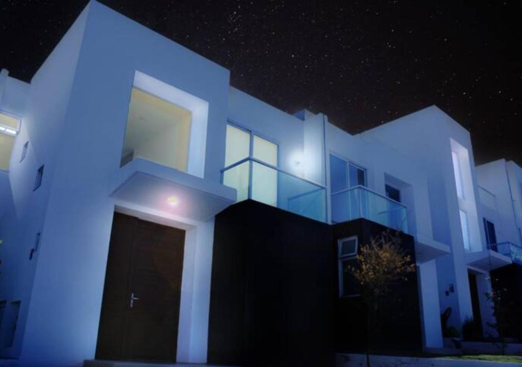 Ϲasa Amazcala Beautiful House in Zibata Golf Club - 1