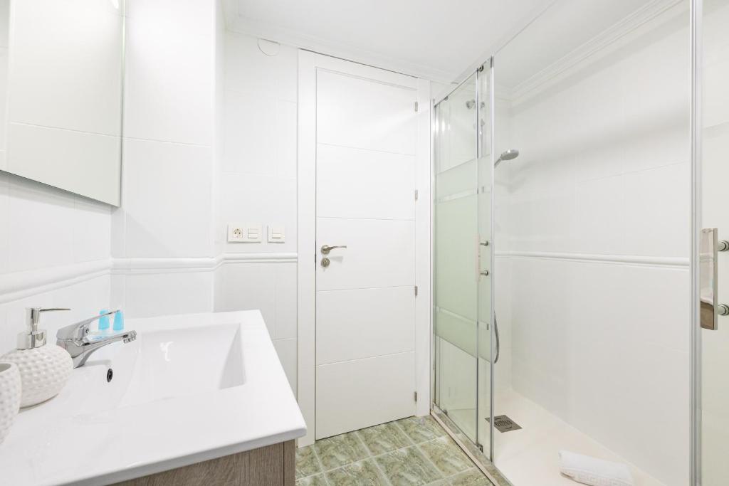 H2M Feijoo close to city center in a quiet area - 5