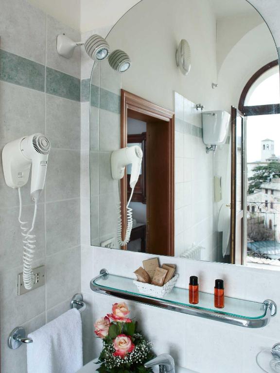 Hotel Windsor Savoia photo