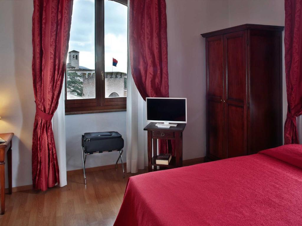 Hotel Windsor Savoia photo