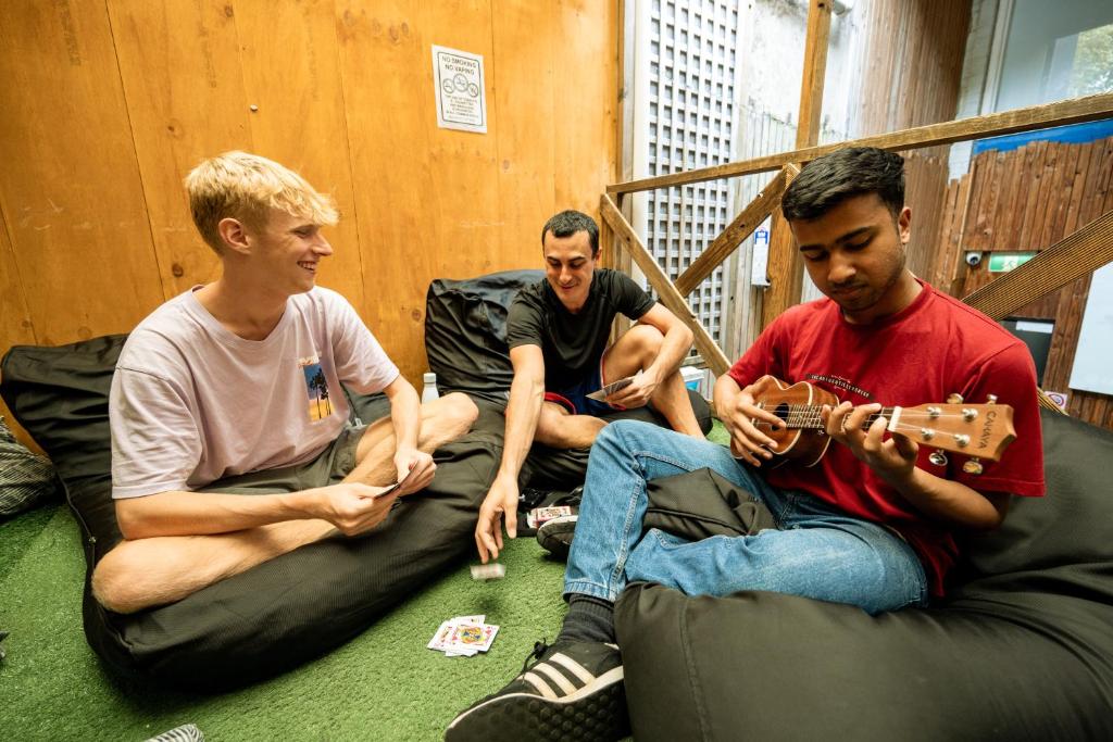 Urban Nomad Potts Point - 18 to 39 only, Sydney