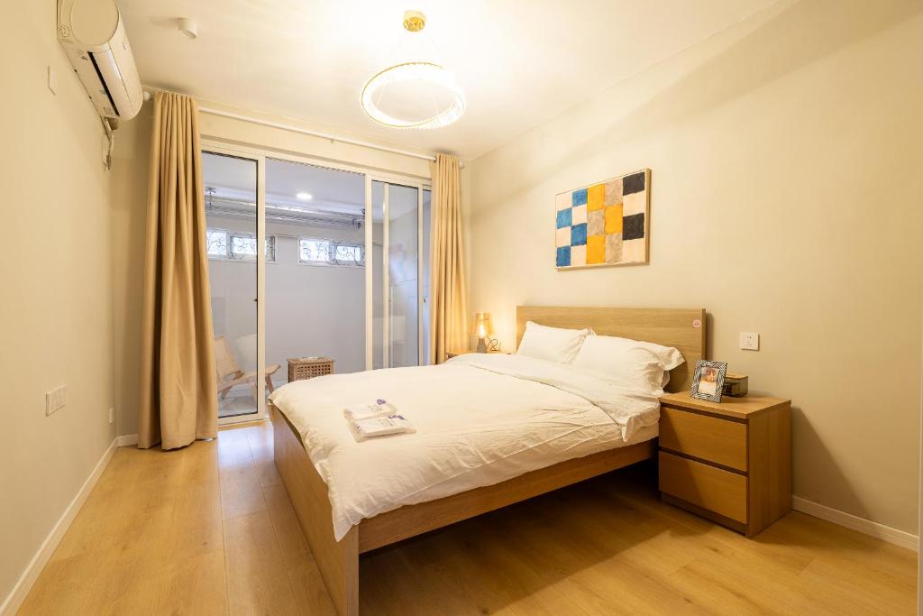 Shanghai Hills&Linghu's Transit-Prime Suite-Line 2, Huamu Rd 788, Direct to Key Spots & SNIEC, Shanghai