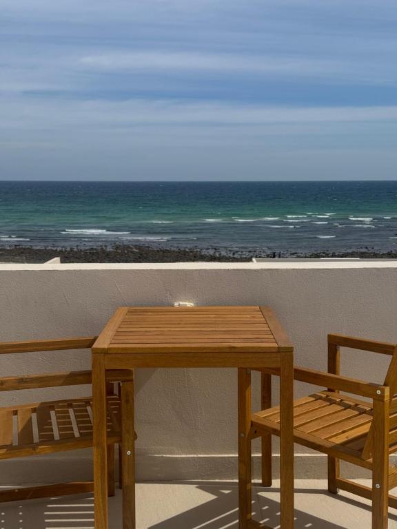 Beach house بيت البحر, As Sifah