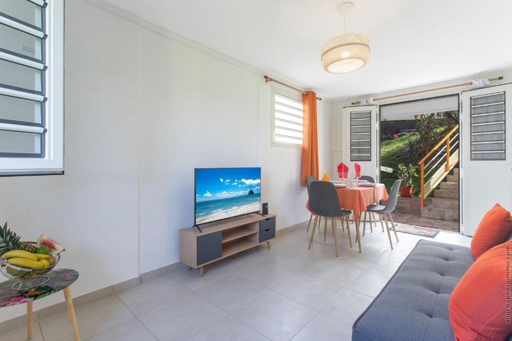 Euphorbia - 10min des plages parking privé, Rivière-Salée