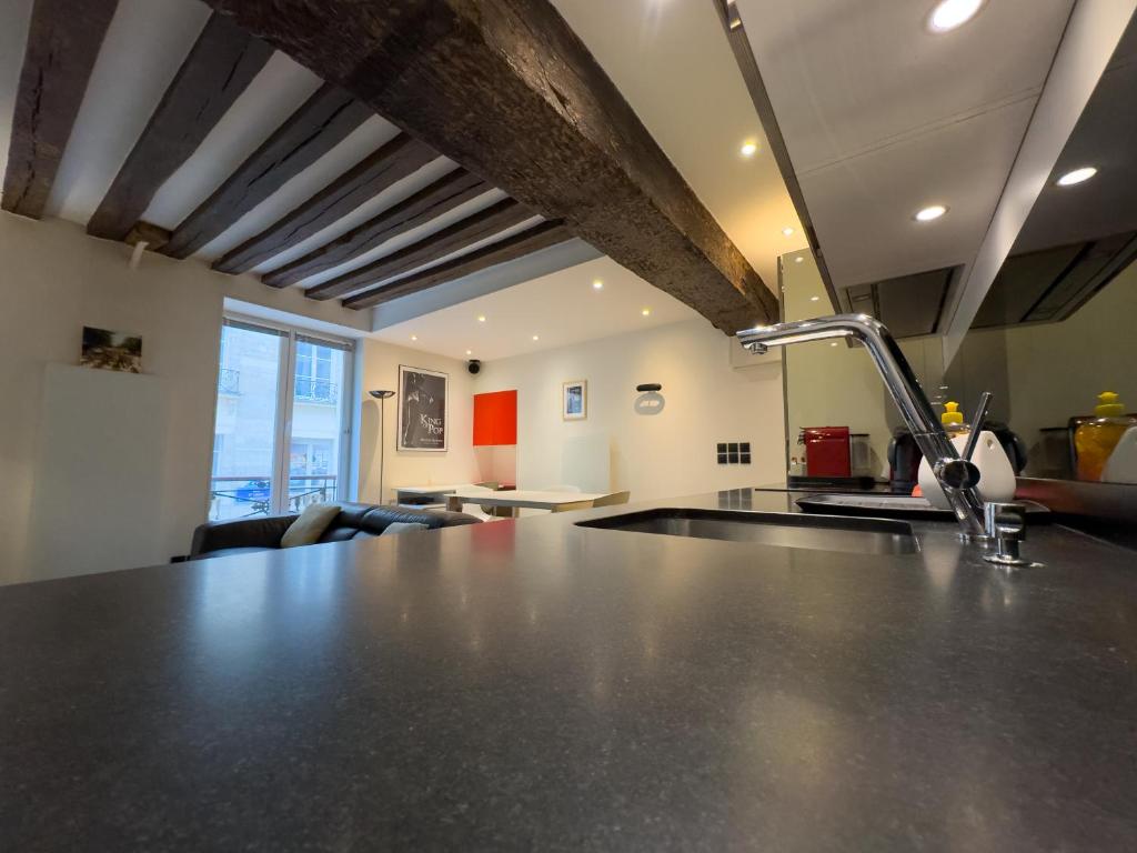 Appartement design au cœur du Marais - 4