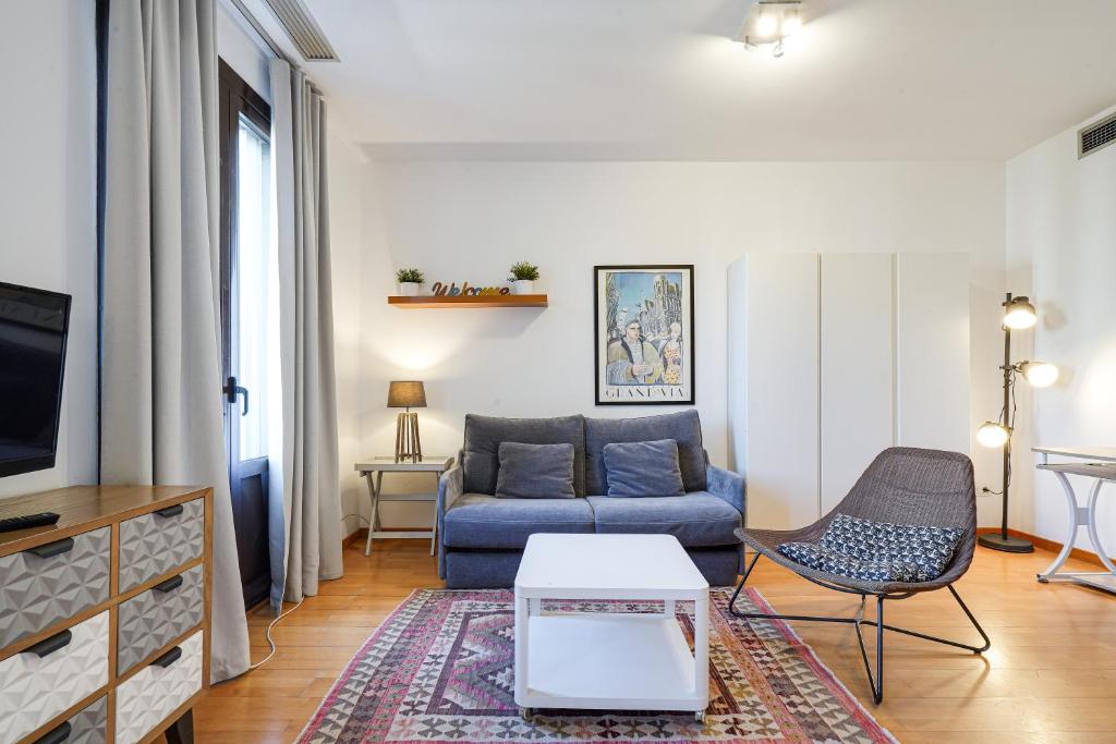 Gran Via City Center Apartment, Barcelona