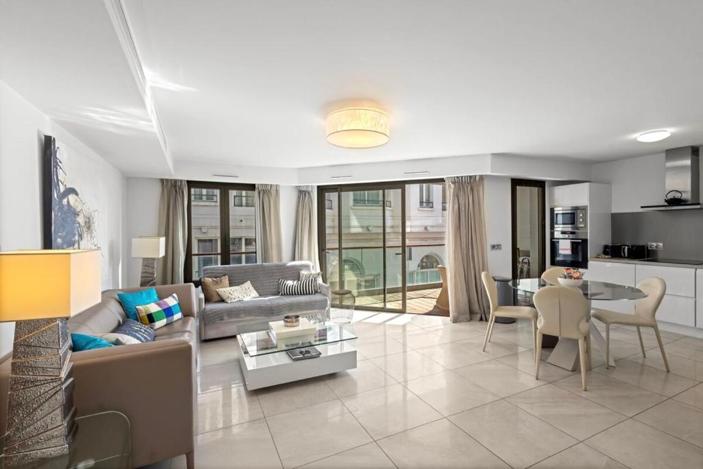 Cannes Croisette 2 bedrooms - 7C3 - 4