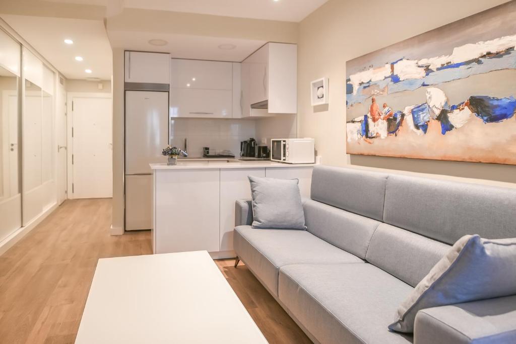 Brisare Mar - Apartamento para 4 personas a 1 min de la playa con piscina en Marbella - 2