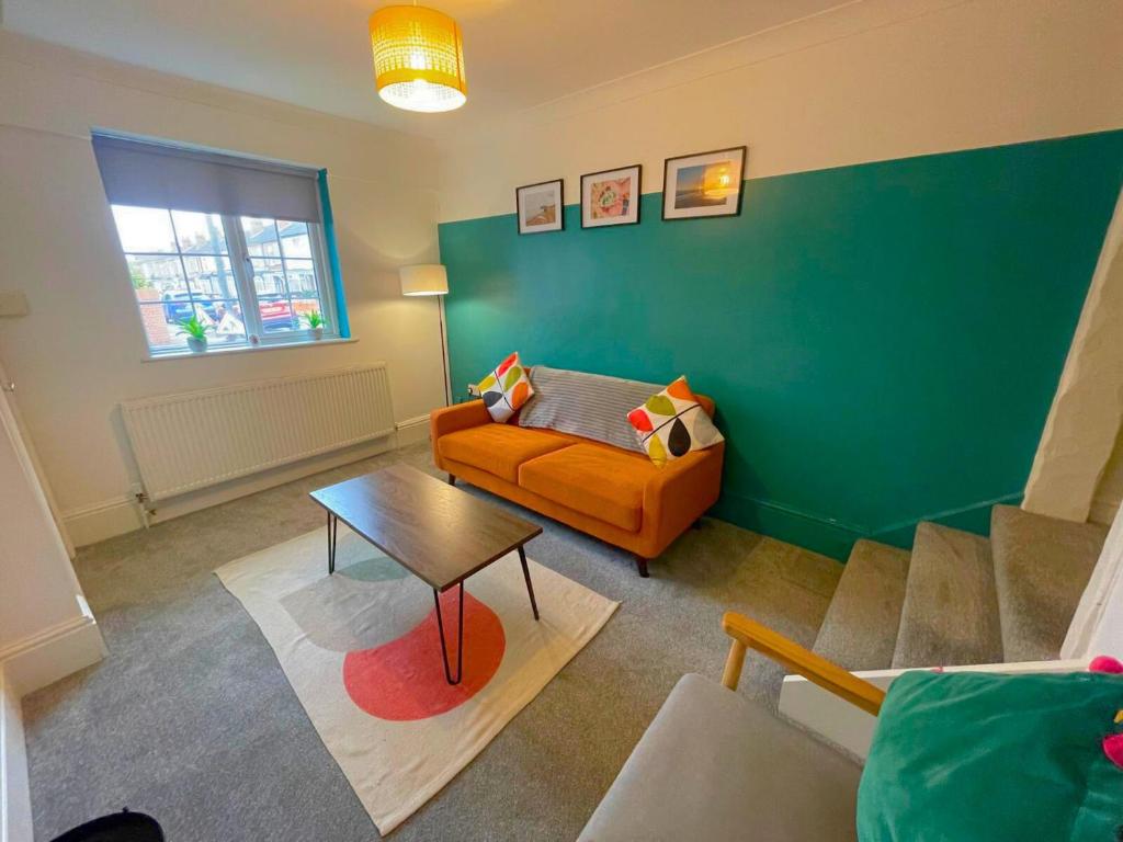 The New Found Lamb, Cleethorpes