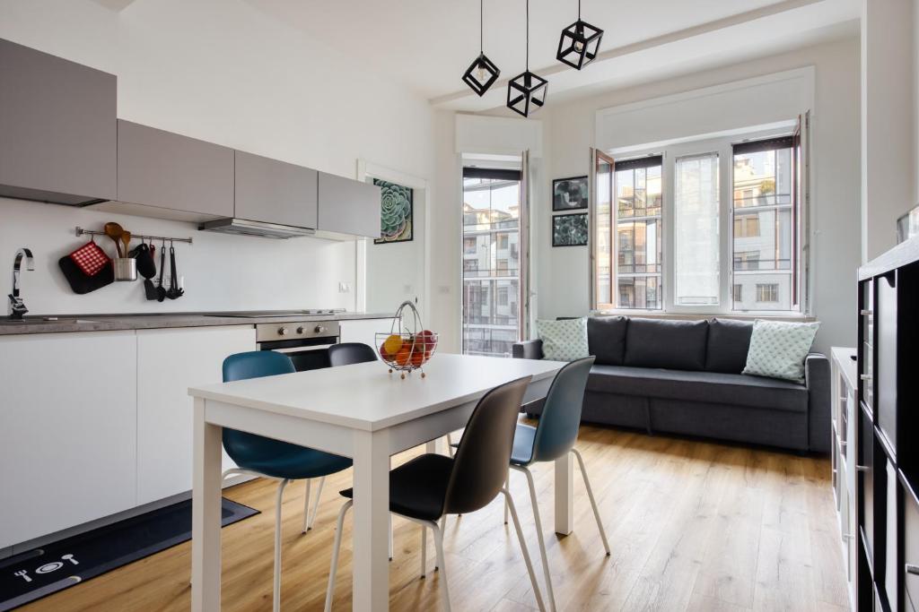 JOIVY Elegant & modern apartments in Isola district, Milan