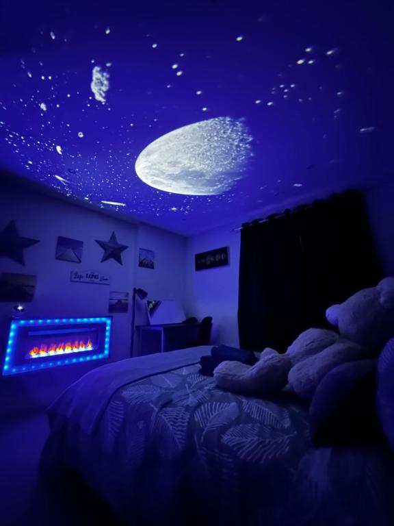 Beach Side APT with Home Cinema, Swansea