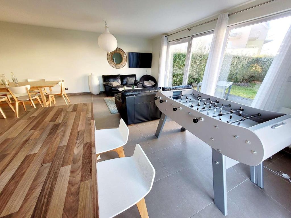 Villa moderne 3 chambres avec jardin, WiFi et parking, proche plage - FR-1-675-44 - 1