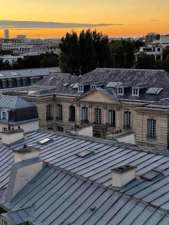 Beautiful apartment terrace Invalides and fireplace - 4